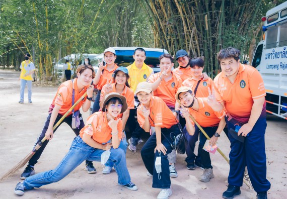 ภาพกิจกรรม  คณะวิทยาศาสตร์และเทคโนโลยี เข้าร่วมโครงการสัมมนาเชิงปฏิบัติการค่ายอาสาบำเพ็ญประโยชน์เพื่อส่งเสริมสร้างจริยธรรมและบูรณาการการเรียนรู้ เพื่อทำนุบำรุงศิลปวัฒนธรรม ครั้งที่ 7