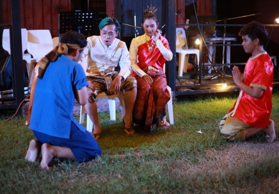 ภาพกิจกรรม  คณะวิทยาศาสตร์และเทคโนโลยี เข้าร่วมโครงการสัมมนาเชิงปฏิบัติการค่ายอาสาบำเพ็ญประโยชน์เพื่อส่งเสริมสร้างจริยธรรมและบูรณาการการเรียนรู้ เพื่อทำนุบำรุงศิลปวัฒนธรรม ครั้งที่ 7