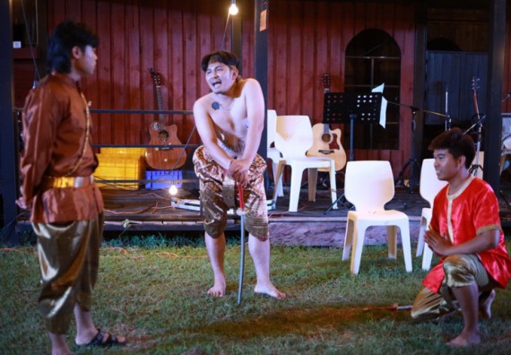 ภาพกิจกรรม  คณะวิทยาศาสตร์และเทคโนโลยี เข้าร่วมโครงการสัมมนาเชิงปฏิบัติการค่ายอาสาบำเพ็ญประโยชน์เพื่อส่งเสริมสร้างจริยธรรมและบูรณาการการเรียนรู้ เพื่อทำนุบำรุงศิลปวัฒนธรรม ครั้งที่ 7