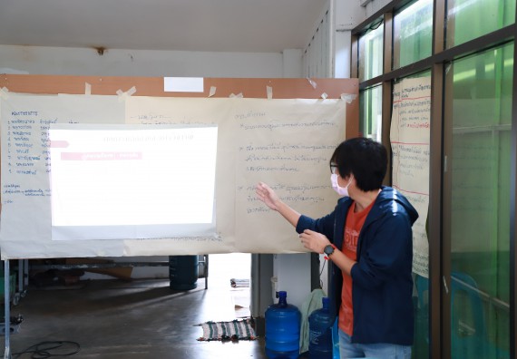 ภาพกิจกรรม  คณะวิทยาศาสตร์และเทคโนโลยี มหาวิทยาลัยราชภัฏกำแพงเพชร ลงพื้นที่ติดตามการให้บริการวิชาการและยกระดับผลิตภัณฑ์ชุมชน ของกลุ่มวิสาหกิจชุมชนกล้วยน้ำหว้าแปลงใหญ่