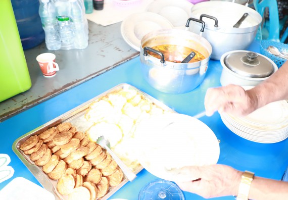 ภาพกิจกรรม  คณะวิทยาศาสตร์และเทคโนโลยี มหาวิทยาลัยราชภัฏกำแพงเพชร ลงพื้นที่ติดตามการให้บริการวิชาการและยกระดับผลิตภัณฑ์ชุมชน ของกลุ่มวิสาหกิจชุมชนกล้วยน้ำหว้าแปลงใหญ่