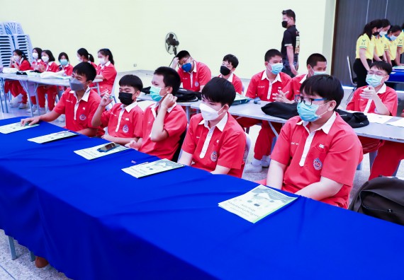 ภาพกิจกรรม  คณะวิทยาศาสตร์และเทคโนโลยี จัดโครงการค่ายวิทยาศาสตร์นักเรียนห้องเรียนพิเศษวิทยาศาสตร์  และโครงการค่ายวิทยาศาสตร์นักเรียนห้องเรียนพิเศษวิทยาศาสตร์เทคโนโลยี ภาษาอังกฤษ คณิตศาสตร์ (STEM) ระดับชั้นมัธยมศึกษาปีที่ 2