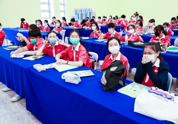 ภาพกิจกรรม  คณะวิทยาศาสตร์และเทคโนโลยี จัดโครงการค่ายวิทยาศาสตร์นักเรียนห้องเรียนพิเศษวิทยาศาสตร์  และโครงการค่ายวิทยาศาสตร์นักเรียนห้องเรียนพิเศษวิทยาศาสตร์เทคโนโลยี ภาษาอังกฤษ คณิตศาสตร์ (STEM) ระดับชั้นมัธยมศึกษาปีที่ 2