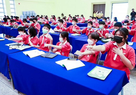 ภาพกิจกรรม  คณะวิทยาศาสตร์และเทคโนโลยี จัดโครงการค่ายวิทยาศาสตร์นักเรียนห้องเรียนพิเศษวิทยาศาสตร์  และโครงการค่ายวิทยาศาสตร์นักเรียนห้องเรียนพิเศษวิทยาศาสตร์เทคโนโลยี ภาษาอังกฤษ คณิตศาสตร์ (STEM) ระดับชั้นมัธยมศึกษาปีที่ 2