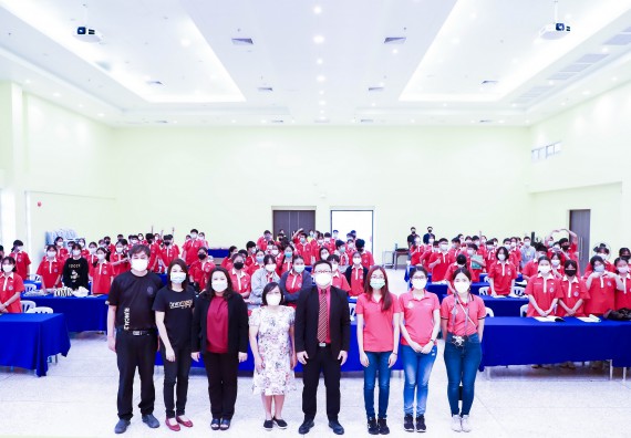 ภาพกิจกรรม  คณะวิทยาศาสตร์และเทคโนโลยี จัดโครงการค่ายวิทยาศาสตร์นักเรียนห้องเรียนพิเศษวิทยาศาสตร์  และโครงการค่ายวิทยาศาสตร์นักเรียนห้องเรียนพิเศษวิทยาศาสตร์เทคโนโลยี ภาษาอังกฤษ คณิตศาสตร์ (STEM) ระดับชั้นมัธยมศึกษาปีที่ 2