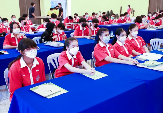 ภาพกิจกรรม  คณะวิทยาศาสตร์และเทคโนโลยี จัดโครงการค่ายวิทยาศาสตร์นักเรียนห้องเรียนพิเศษวิทยาศาสตร์  และโครงการค่ายวิทยาศาสตร์นักเรียนห้องเรียนพิเศษวิทยาศาสตร์เทคโนโลยี ภาษาอังกฤษ คณิตศาสตร์ (STEM) ระดับชั้นมัธยมศึกษาปีที่ 2