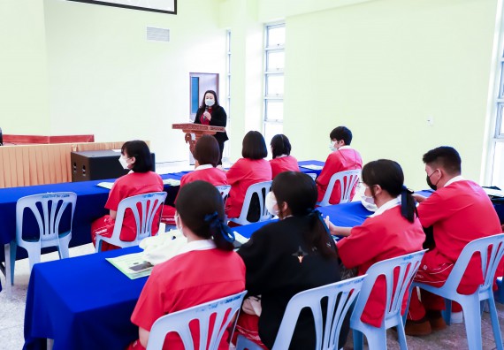 ภาพกิจกรรม  คณะวิทยาศาสตร์และเทคโนโลยี จัดโครงการค่ายวิทยาศาสตร์นักเรียนห้องเรียนพิเศษวิทยาศาสตร์  และโครงการค่ายวิทยาศาสตร์นักเรียนห้องเรียนพิเศษวิทยาศาสตร์เทคโนโลยี ภาษาอังกฤษ คณิตศาสตร์ (STEM) ระดับชั้นมัธยมศึกษาปีที่ 2