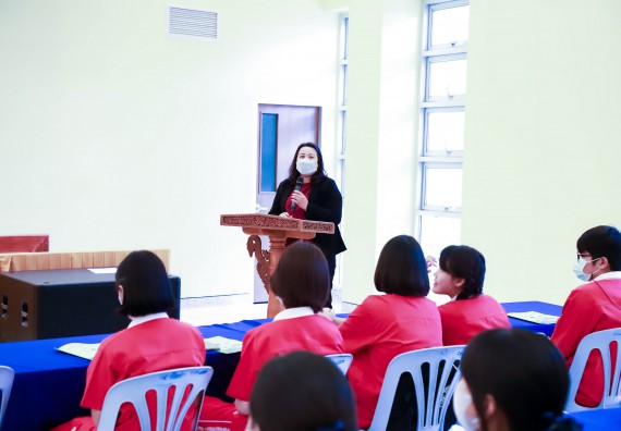 ภาพกิจกรรม  คณะวิทยาศาสตร์และเทคโนโลยี จัดโครงการค่ายวิทยาศาสตร์นักเรียนห้องเรียนพิเศษวิทยาศาสตร์  และโครงการค่ายวิทยาศาสตร์นักเรียนห้องเรียนพิเศษวิทยาศาสตร์เทคโนโลยี ภาษาอังกฤษ คณิตศาสตร์ (STEM) ระดับชั้นมัธยมศึกษาปีที่ 2