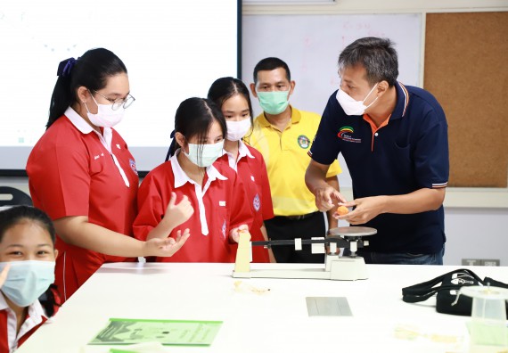 ภาพกิจกรรม  คณะวิทยาศาสตร์และเทคโนโลยี จัดโครงการค่ายวิทยาศาสตร์นักเรียนห้องเรียนพิเศษวิทยาศาสตร์  และโครงการค่ายวิทยาศาสตร์นักเรียนห้องเรียนพิเศษวิทยาศาสตร์เทคโนโลยี ภาษาอังกฤษ คณิตศาสตร์ (STEM) ระดับชั้นมัธยมศึกษาปีที่ 2