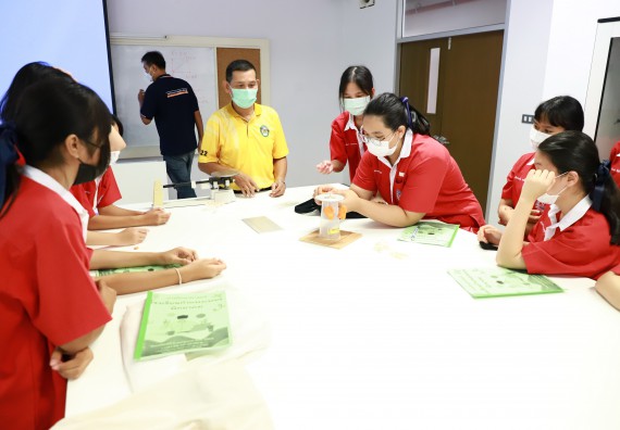 ภาพกิจกรรม  คณะวิทยาศาสตร์และเทคโนโลยี จัดโครงการค่ายวิทยาศาสตร์นักเรียนห้องเรียนพิเศษวิทยาศาสตร์  และโครงการค่ายวิทยาศาสตร์นักเรียนห้องเรียนพิเศษวิทยาศาสตร์เทคโนโลยี ภาษาอังกฤษ คณิตศาสตร์ (STEM) ระดับชั้นมัธยมศึกษาปีที่ 2