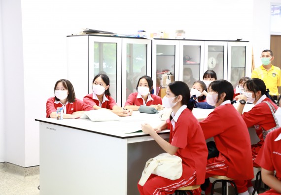 ภาพกิจกรรม  คณะวิทยาศาสตร์และเทคโนโลยี จัดโครงการค่ายวิทยาศาสตร์นักเรียนห้องเรียนพิเศษวิทยาศาสตร์  และโครงการค่ายวิทยาศาสตร์นักเรียนห้องเรียนพิเศษวิทยาศาสตร์เทคโนโลยี ภาษาอังกฤษ คณิตศาสตร์ (STEM) ระดับชั้นมัธยมศึกษาปีที่ 2