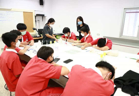 ภาพกิจกรรม  คณะวิทยาศาสตร์และเทคโนโลยี จัดโครงการค่ายวิทยาศาสตร์นักเรียนห้องเรียนพิเศษวิทยาศาสตร์  และโครงการค่ายวิทยาศาสตร์นักเรียนห้องเรียนพิเศษวิทยาศาสตร์เทคโนโลยี ภาษาอังกฤษ คณิตศาสตร์ (STEM) ระดับชั้นมัธยมศึกษาปีที่ 2