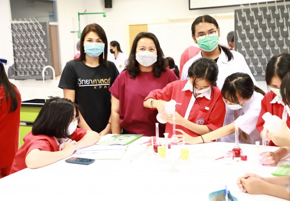 ภาพกิจกรรม  คณะวิทยาศาสตร์และเทคโนโลยี จัดโครงการค่ายวิทยาศาสตร์นักเรียนห้องเรียนพิเศษวิทยาศาสตร์  และโครงการค่ายวิทยาศาสตร์นักเรียนห้องเรียนพิเศษวิทยาศาสตร์เทคโนโลยี ภาษาอังกฤษ คณิตศาสตร์ (STEM) ระดับชั้นมัธยมศึกษาปีที่ 2