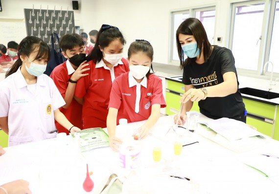 ภาพกิจกรรม  คณะวิทยาศาสตร์และเทคโนโลยี จัดโครงการค่ายวิทยาศาสตร์นักเรียนห้องเรียนพิเศษวิทยาศาสตร์  และโครงการค่ายวิทยาศาสตร์นักเรียนห้องเรียนพิเศษวิทยาศาสตร์เทคโนโลยี ภาษาอังกฤษ คณิตศาสตร์ (STEM) ระดับชั้นมัธยมศึกษาปีที่ 2