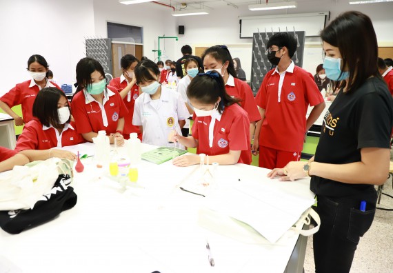 ภาพกิจกรรม  คณะวิทยาศาสตร์และเทคโนโลยี จัดโครงการค่ายวิทยาศาสตร์นักเรียนห้องเรียนพิเศษวิทยาศาสตร์  และโครงการค่ายวิทยาศาสตร์นักเรียนห้องเรียนพิเศษวิทยาศาสตร์เทคโนโลยี ภาษาอังกฤษ คณิตศาสตร์ (STEM) ระดับชั้นมัธยมศึกษาปีที่ 2