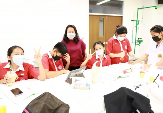 ภาพกิจกรรม  คณะวิทยาศาสตร์และเทคโนโลยี จัดโครงการค่ายวิทยาศาสตร์นักเรียนห้องเรียนพิเศษวิทยาศาสตร์  และโครงการค่ายวิทยาศาสตร์นักเรียนห้องเรียนพิเศษวิทยาศาสตร์เทคโนโลยี ภาษาอังกฤษ คณิตศาสตร์ (STEM) ระดับชั้นมัธยมศึกษาปีที่ 2