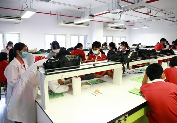 ภาพกิจกรรม  คณะวิทยาศาสตร์และเทคโนโลยี จัดโครงการค่ายวิทยาศาสตร์นักเรียนห้องเรียนพิเศษวิทยาศาสตร์  และโครงการค่ายวิทยาศาสตร์นักเรียนห้องเรียนพิเศษวิทยาศาสตร์เทคโนโลยี ภาษาอังกฤษ คณิตศาสตร์ (STEM) ระดับชั้นมัธยมศึกษาปีที่ 2