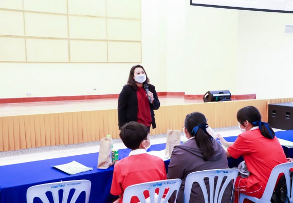 ภาพกิจกรรม  คณะวิทยาศาสตร์และเทคโนโลยี จัดโครงการค่ายวิทยาศาสตร์นักเรียนห้องเรียนพิเศษวิทยาศาสตร์  และโครงการค่ายวิทยาศาสตร์นักเรียนห้องเรียนพิเศษวิทยาศาสตร์เทคโนโลยี ภาษาอังกฤษ คณิตศาสตร์ (STEM) ระดับชั้นมัธยมศึกษาปีที่ 2