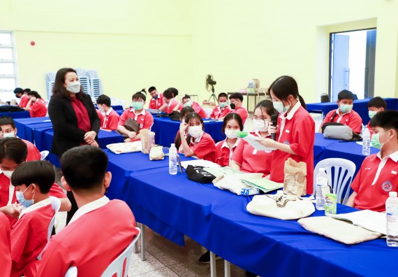 ภาพกิจกรรม  คณะวิทยาศาสตร์และเทคโนโลยี จัดโครงการค่ายวิทยาศาสตร์นักเรียนห้องเรียนพิเศษวิทยาศาสตร์  และโครงการค่ายวิทยาศาสตร์นักเรียนห้องเรียนพิเศษวิทยาศาสตร์เทคโนโลยี ภาษาอังกฤษ คณิตศาสตร์ (STEM) ระดับชั้นมัธยมศึกษาปีที่ 2