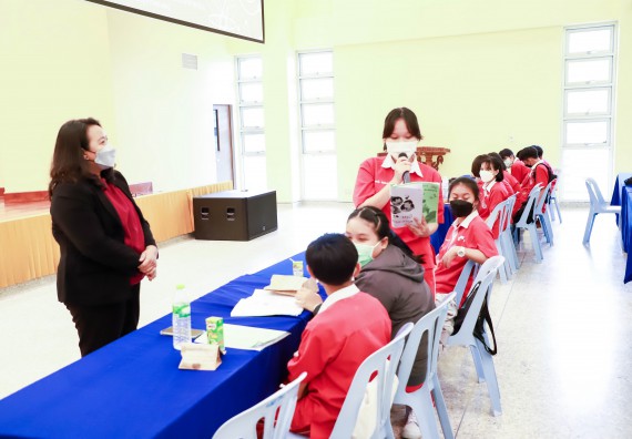 ภาพกิจกรรม  คณะวิทยาศาสตร์และเทคโนโลยี จัดโครงการค่ายวิทยาศาสตร์นักเรียนห้องเรียนพิเศษวิทยาศาสตร์  และโครงการค่ายวิทยาศาสตร์นักเรียนห้องเรียนพิเศษวิทยาศาสตร์เทคโนโลยี ภาษาอังกฤษ คณิตศาสตร์ (STEM) ระดับชั้นมัธยมศึกษาปีที่ 2