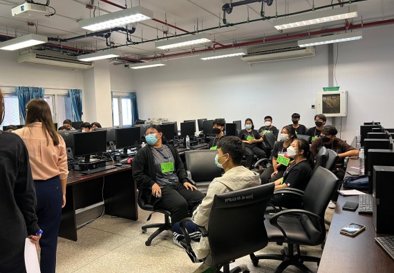 ภาพกิจกรรม  โปรแกรมวิชาวิทยาการคอมพิวเตอร์และเทคโนโลยีสารสนเทศ จัดกิจกรรมเตรียมความพร้อมสําหรับนักศึกษาแรกเข้า