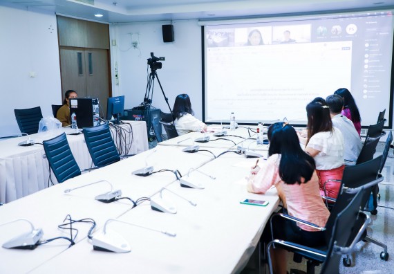 ภาพกิจกรรม  หลักสูตรสาธารณสุขศาสตร์ จัดกิจกรรมตรวจประเมินคุณภาพหลักสูตรตามเกณฑ์ AUN-QA ประจำปีการศึกษา 2564