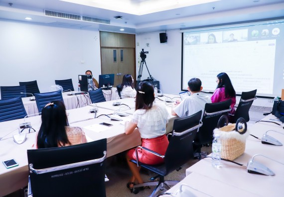 ภาพกิจกรรม  หลักสูตรสาธารณสุขศาสตร์ จัดกิจกรรมตรวจประเมินคุณภาพหลักสูตรตามเกณฑ์ AUN-QA ประจำปีการศึกษา 2564