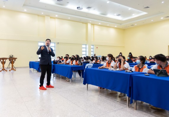 ภาพกิจกรรม  คณะวิทยาศาสตร์และเทคโนโลยี จัดโครงการบริการนักศึกษาและศิษย์เก่าสัมพันธ์ คณะวิทยาศาสตร์และเทคโนโลยี