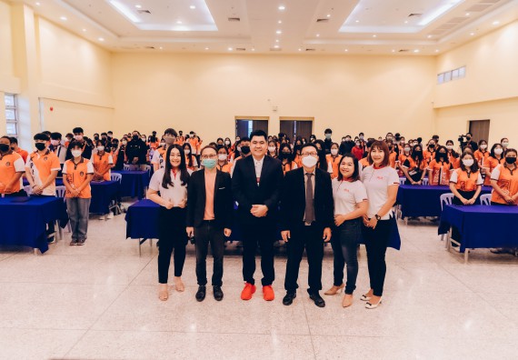 ภาพกิจกรรม  คณะวิทยาศาสตร์และเทคโนโลยี จัดโครงการบริการนักศึกษาและศิษย์เก่าสัมพันธ์ คณะวิทยาศาสตร์และเทคโนโลยี