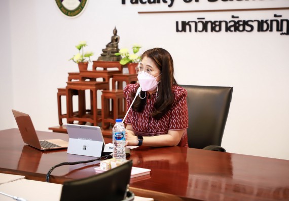 ภาพกิจกรรม  คณะวิทยาศาสตร์และเทคโนโลยี ร่วมกับมหาวิทยาลัยราชภัฏกำแพงเพชร จัดการประชุมคณะกรรมการบริหารมหาวิทยาลัยราชภัฏกำแพงเพชร ครั้งที่ 7/2565