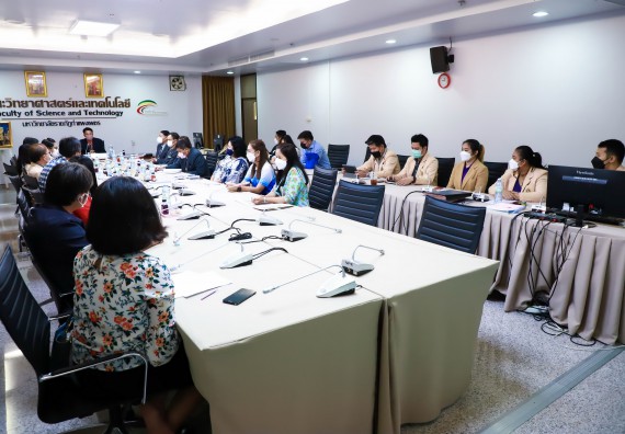 ภาพกิจกรรม  คณะวิทยาศาสตร์และเทคโนโลยี จัดกิจกรรมการตรวจประเมินคุณภาพการศึกษาภายใน ระดับคณะ ประจำปีการศึกษา 2564