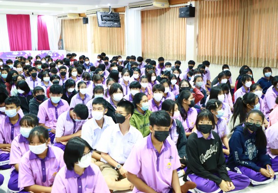 ภาพกิจกรรม  คณะวิทยาศาสตร์และเทคโนโลยี จัดโครงการค่ายวิชาการกิจกรรมค่ายส่งเสริมกระบวนการคิด ชั้นมัธยมศึกษาปีที่ 4 (วิทยาศาสตร์ คณิตศาสตร์ เทคโนโลยี : STEM)