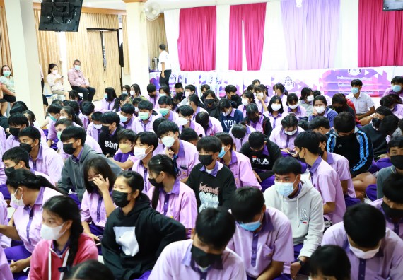 ภาพกิจกรรม  คณะวิทยาศาสตร์และเทคโนโลยี จัดโครงการค่ายวิชาการกิจกรรมค่ายส่งเสริมกระบวนการคิด ชั้นมัธยมศึกษาปีที่ 4 (วิทยาศาสตร์ คณิตศาสตร์ เทคโนโลยี : STEM)