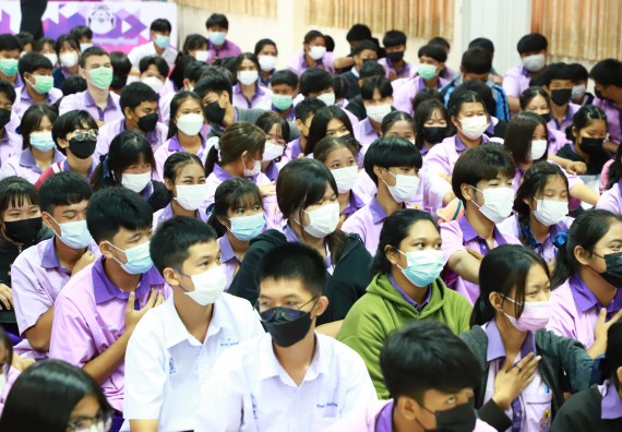 ภาพกิจกรรม  คณะวิทยาศาสตร์และเทคโนโลยี จัดโครงการค่ายวิชาการกิจกรรมค่ายส่งเสริมกระบวนการคิด ชั้นมัธยมศึกษาปีที่ 4 (วิทยาศาสตร์ คณิตศาสตร์ เทคโนโลยี : STEM)