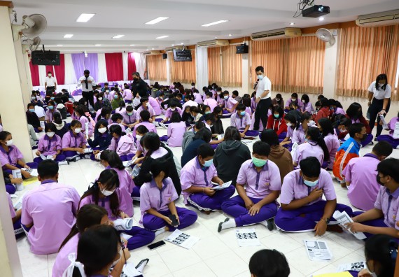 ภาพกิจกรรม  คณะวิทยาศาสตร์และเทคโนโลยี จัดโครงการค่ายวิชาการกิจกรรมค่ายส่งเสริมกระบวนการคิด ชั้นมัธยมศึกษาปีที่ 4 (วิทยาศาสตร์ คณิตศาสตร์ เทคโนโลยี : STEM)