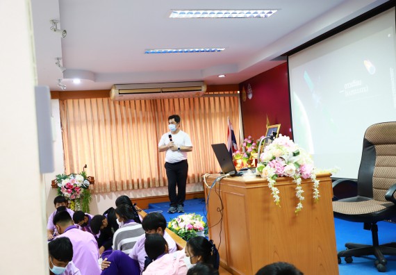 ภาพกิจกรรม  คณะวิทยาศาสตร์และเทคโนโลยี จัดโครงการค่ายวิชาการกิจกรรมค่ายส่งเสริมกระบวนการคิด ชั้นมัธยมศึกษาปีที่ 4 (วิทยาศาสตร์ คณิตศาสตร์ เทคโนโลยี : STEM)