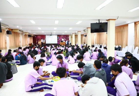 ภาพกิจกรรม  คณะวิทยาศาสตร์และเทคโนโลยี จัดโครงการค่ายวิชาการกิจกรรมค่ายส่งเสริมกระบวนการคิด ชั้นมัธยมศึกษาปีที่ 4 (วิทยาศาสตร์ คณิตศาสตร์ เทคโนโลยี : STEM)