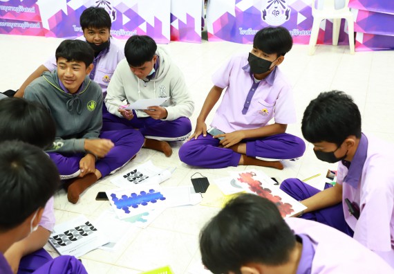 ภาพกิจกรรม  คณะวิทยาศาสตร์และเทคโนโลยี จัดโครงการค่ายวิชาการกิจกรรมค่ายส่งเสริมกระบวนการคิด ชั้นมัธยมศึกษาปีที่ 4 (วิทยาศาสตร์ คณิตศาสตร์ เทคโนโลยี : STEM)