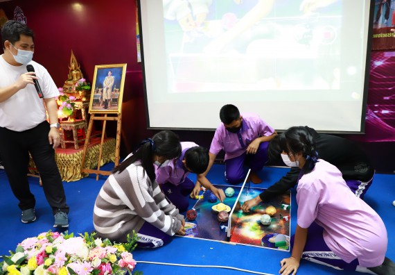 ภาพกิจกรรม  คณะวิทยาศาสตร์และเทคโนโลยี จัดโครงการค่ายวิชาการกิจกรรมค่ายส่งเสริมกระบวนการคิด ชั้นมัธยมศึกษาปีที่ 4 (วิทยาศาสตร์ คณิตศาสตร์ เทคโนโลยี : STEM)