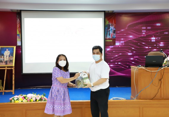 ภาพกิจกรรม  คณะวิทยาศาสตร์และเทคโนโลยี จัดโครงการค่ายวิชาการกิจกรรมค่ายส่งเสริมกระบวนการคิด ชั้นมัธยมศึกษาปีที่ 4 (วิทยาศาสตร์ คณิตศาสตร์ เทคโนโลยี : STEM)