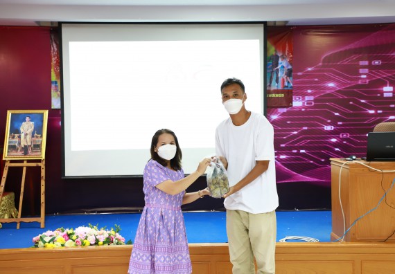 ภาพกิจกรรม  คณะวิทยาศาสตร์และเทคโนโลยี จัดโครงการค่ายวิชาการกิจกรรมค่ายส่งเสริมกระบวนการคิด ชั้นมัธยมศึกษาปีที่ 4 (วิทยาศาสตร์ คณิตศาสตร์ เทคโนโลยี : STEM)