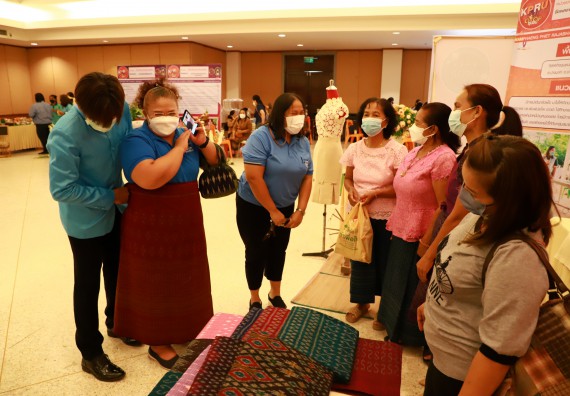 คณะวิทยาศาสตร์และเทคโนโลยี เข้าร่วมงานชวนเที่ยวและชมงานนิทรรศการ 