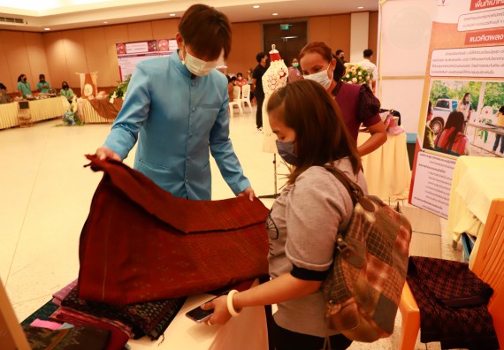 คณะวิทยาศาสตร์และเทคโนโลยี เข้าร่วมงานชวนเที่ยวและชมงานนิทรรศการ 