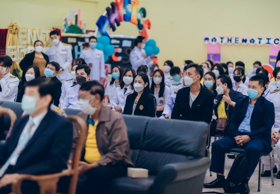 ภาพกิจกรรม  คณะวิทยาศาสตร์และเทคโนโลยีมหาวิทยาลัยราชภัฏกำแพงเพชร จัดงานสัปดาห์วิทยาศาสตร์แห่งชาติ ส่วนภูมิภาค ประจำปี 2565