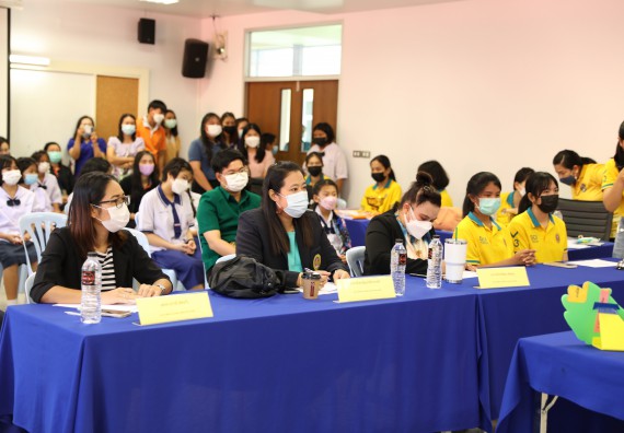 ภาพกิจกรรม  คณะวิทยาศาสตร์และเทคโนโลยีมหาวิทยาลัยราชภัฏกำแพงเพชร จัดงานสัปดาห์วิทยาศาสตร์แห่งชาติ ส่วนภูมิภาค ประจำปี 2565