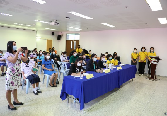 ภาพกิจกรรม  คณะวิทยาศาสตร์และเทคโนโลยีมหาวิทยาลัยราชภัฏกำแพงเพชร จัดงานสัปดาห์วิทยาศาสตร์แห่งชาติ ส่วนภูมิภาค ประจำปี 2565