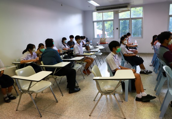 ภาพกิจกรรม  คณะวิทยาศาสตร์และเทคโนโลยีมหาวิทยาลัยราชภัฏกำแพงเพชร จัดงานสัปดาห์วิทยาศาสตร์แห่งชาติ ส่วนภูมิภาค ประจำปี 2565