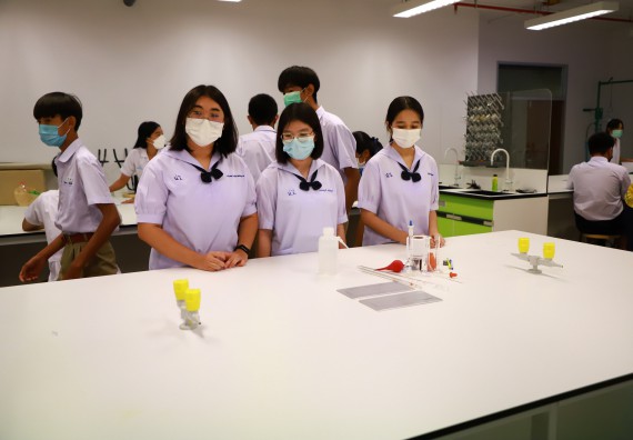 ภาพกิจกรรม  คณะวิทยาศาสตร์และเทคโนโลยีมหาวิทยาลัยราชภัฏกำแพงเพชร จัดงานสัปดาห์วิทยาศาสตร์แห่งชาติ ส่วนภูมิภาค ประจำปี 2565