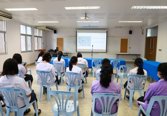 ภาพกิจกรรม  คณะวิทยาศาสตร์และเทคโนโลยีมหาวิทยาลัยราชภัฏกำแพงเพชร จัดงานสัปดาห์วิทยาศาสตร์แห่งชาติ ส่วนภูมิภาค ประจำปี 2565