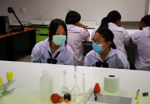 ภาพกิจกรรม  คณะวิทยาศาสตร์และเทคโนโลยีมหาวิทยาลัยราชภัฏกำแพงเพชร จัดงานสัปดาห์วิทยาศาสตร์แห่งชาติ ส่วนภูมิภาค ประจำปี 2565